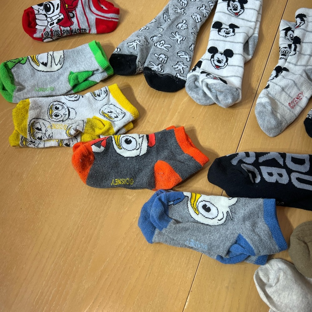 Assorted socks Disney, Gap and Stride Rite - Picture 3 of 4